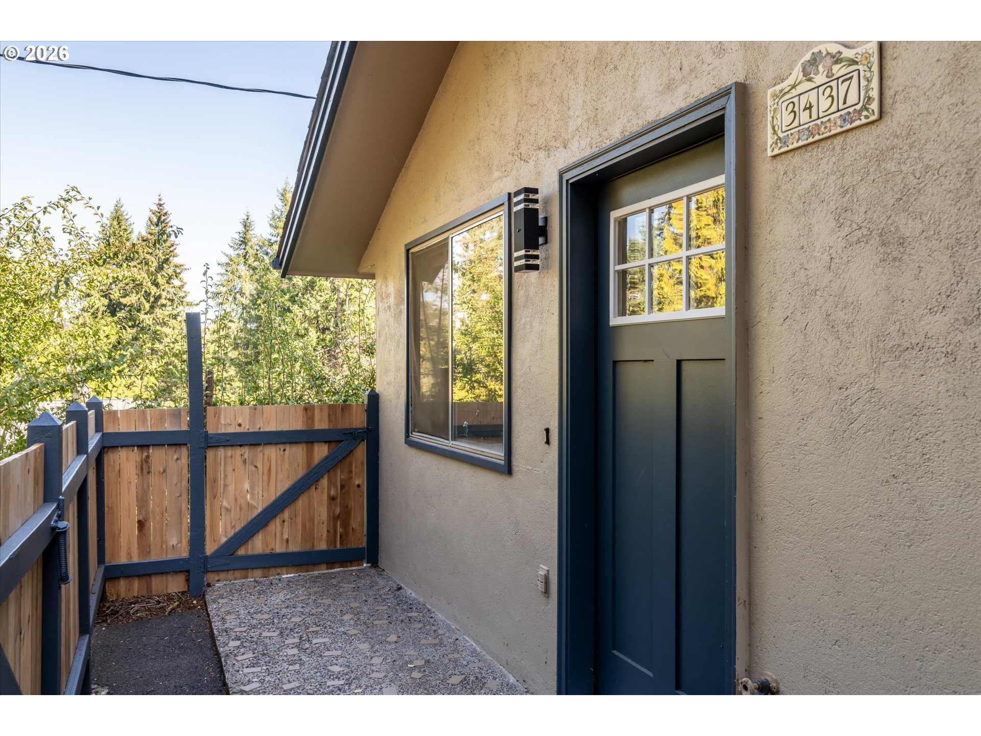 3437 STOREY BLVD, Eugene, OR 97405, photo 3 of 45