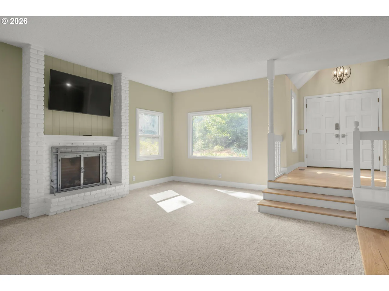 2696 TERRACE VIEW DR, Eugene, OR 97405, photo 6 of 42