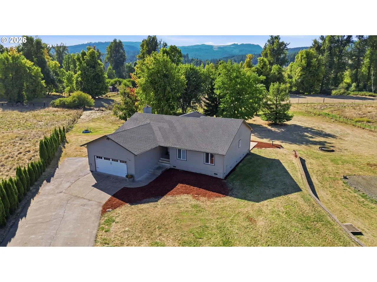 91240 LEAVITT LN, Springfield, OR 97478, photo 2 of 47