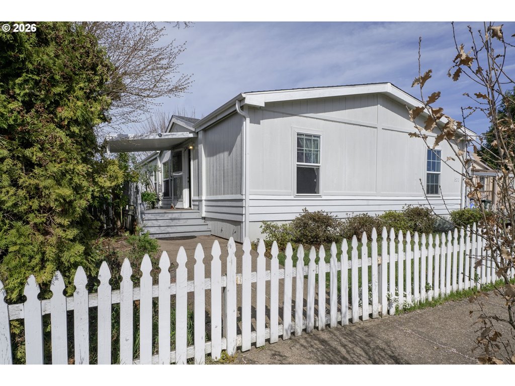 538 Lochaven Ave