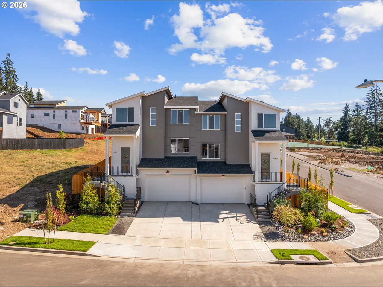 16071 Serres Farms WAY, Oregon City, OR 97045, photo 2 of 42