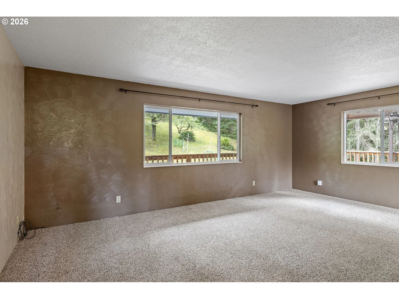 279 LONE ROCK RD, Glide, OR 97443, photo 7 of 48