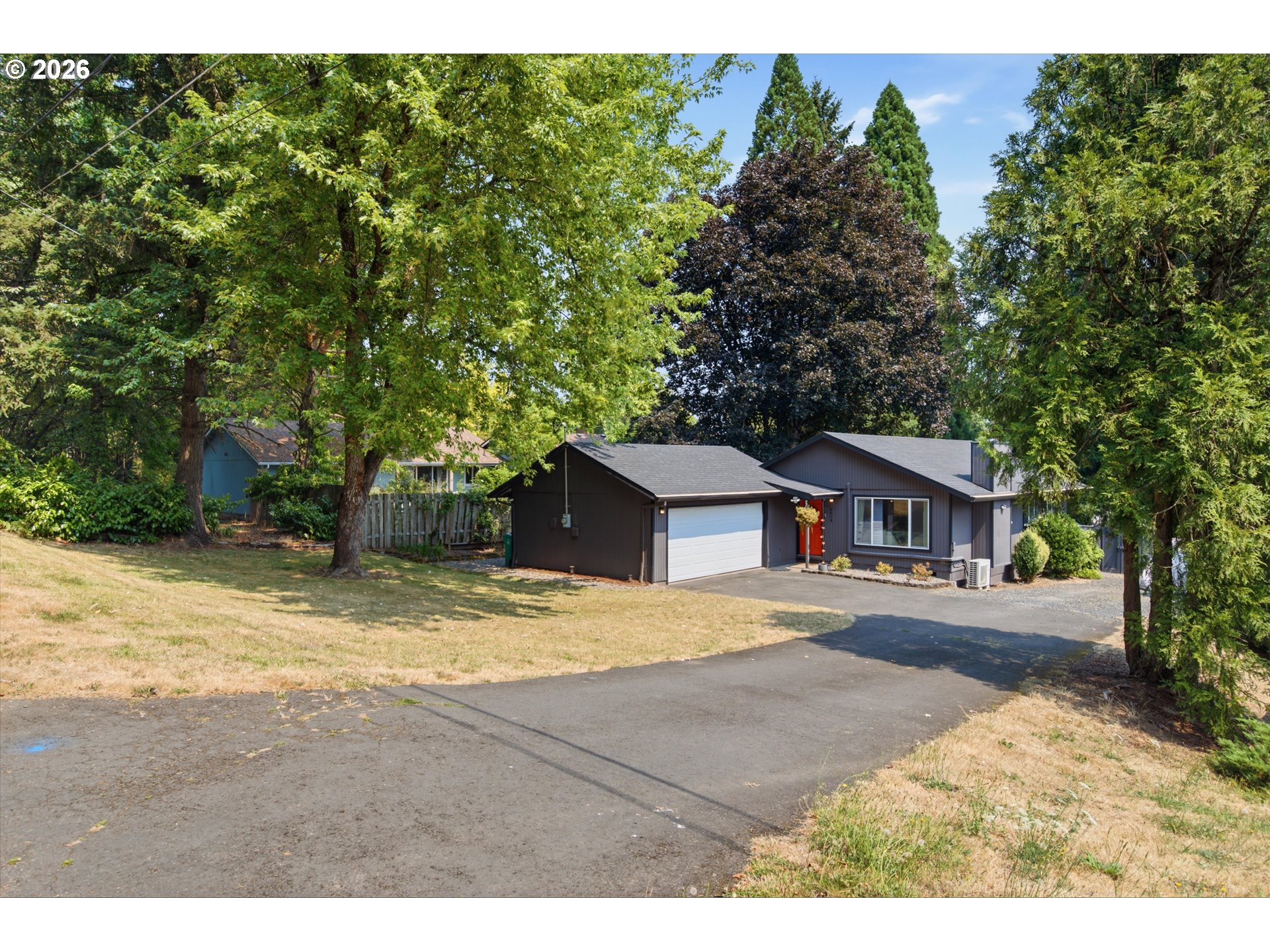 9924 SW 37TH AVE, Portland, OR 97219, photo 3 of 36