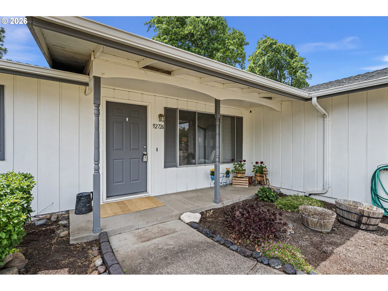 92726 PEBBLE BEACH LN, Junction City, OR 97448, photo 4 of 47