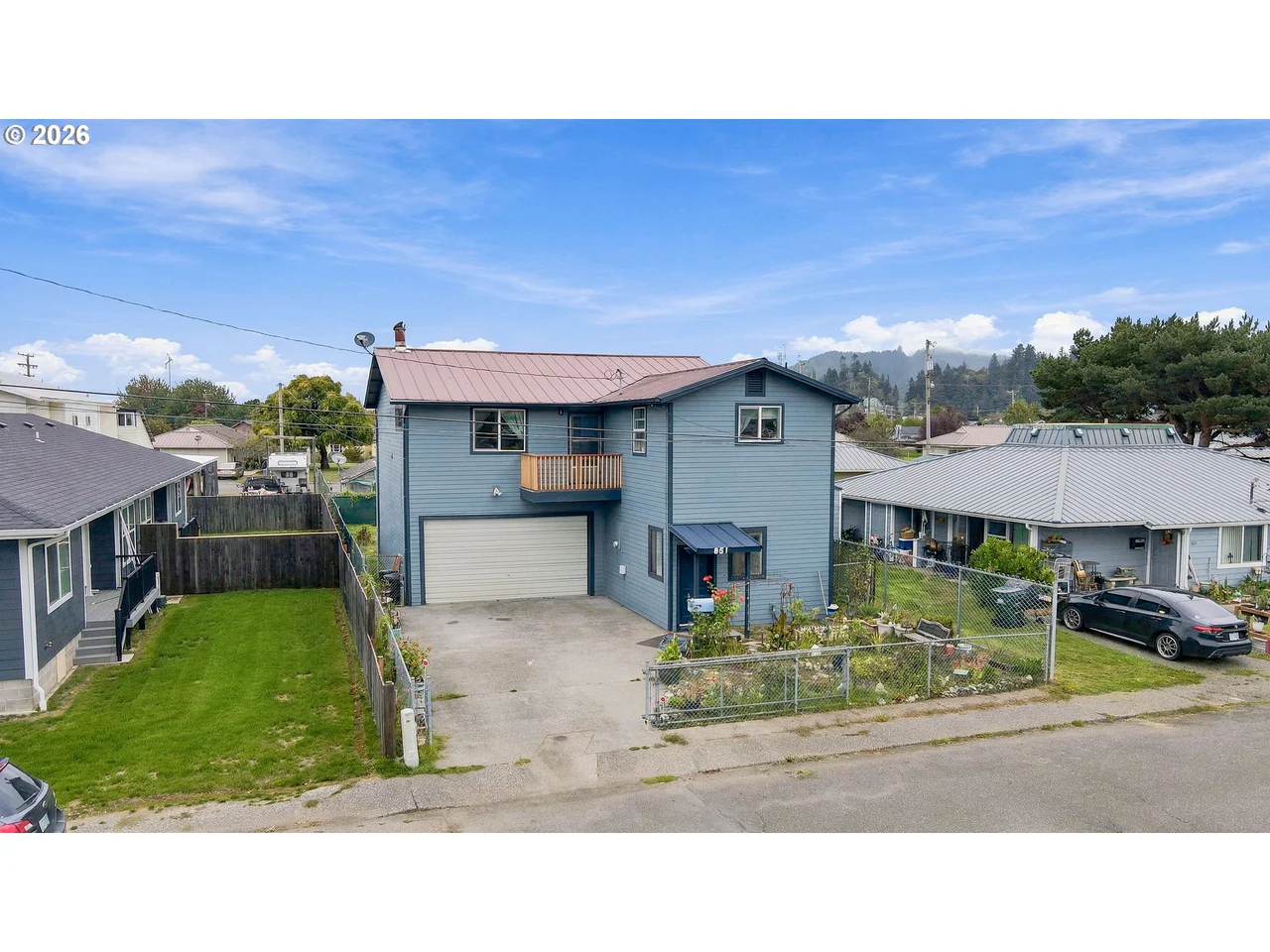 851 GREENWOOD AVE, Reedsport, OR 97467, photo 2 of 37