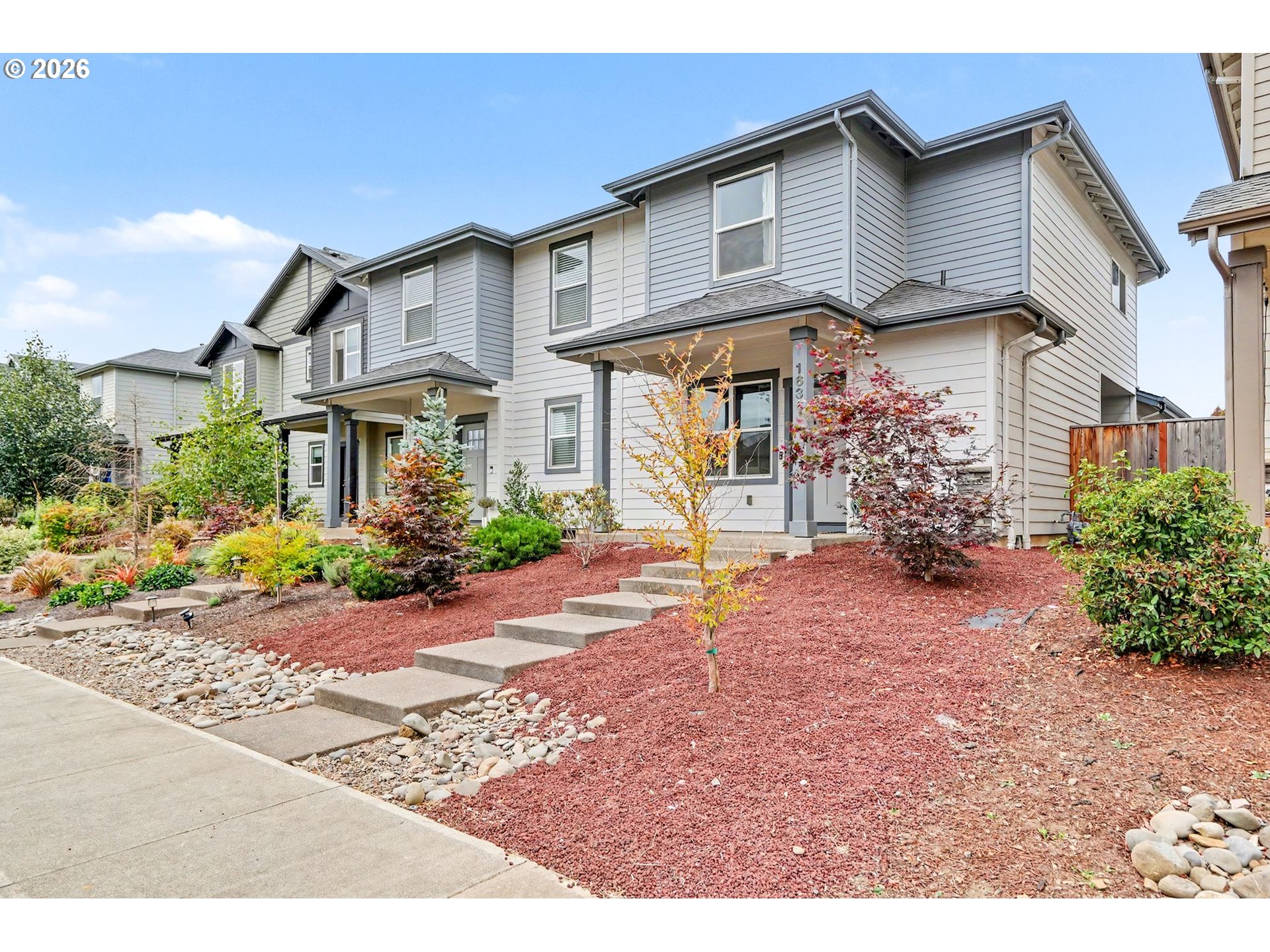 1636 SE BARBERRY AVE, Dallas, OR 97338, photo 2 of 34