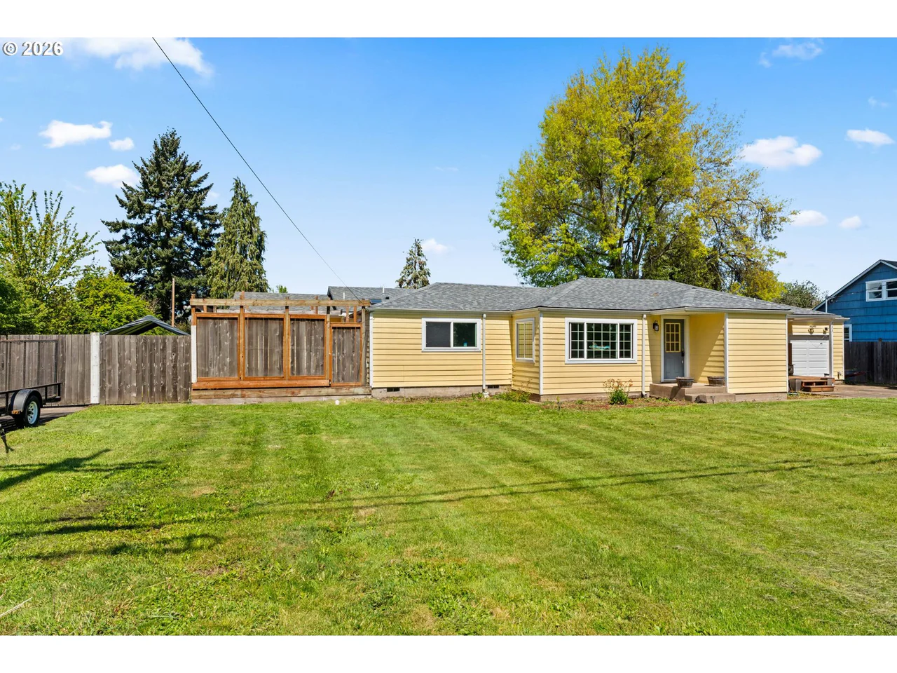 233 HOWARD AVE, Eugene, OR 97404, photo 4 of 42