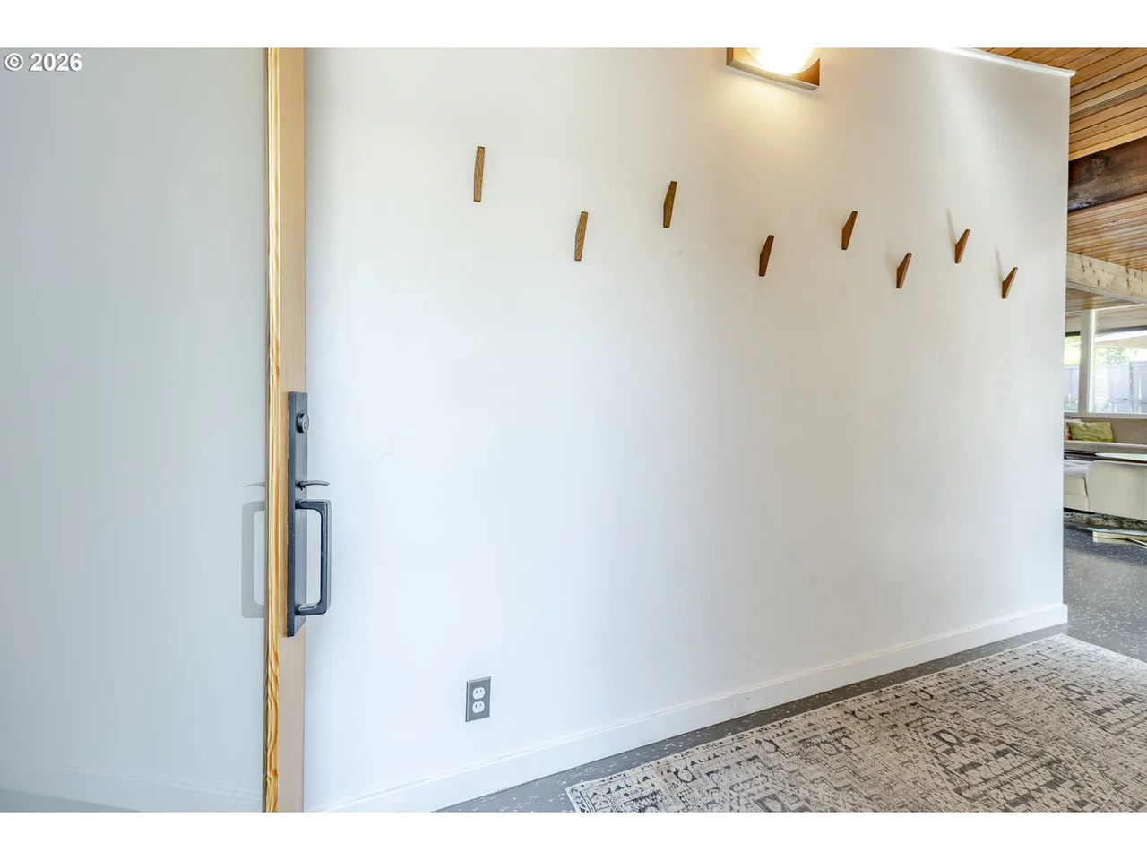 2889 VAN AVE, Eugene, OR 97401, photo 6 of 48