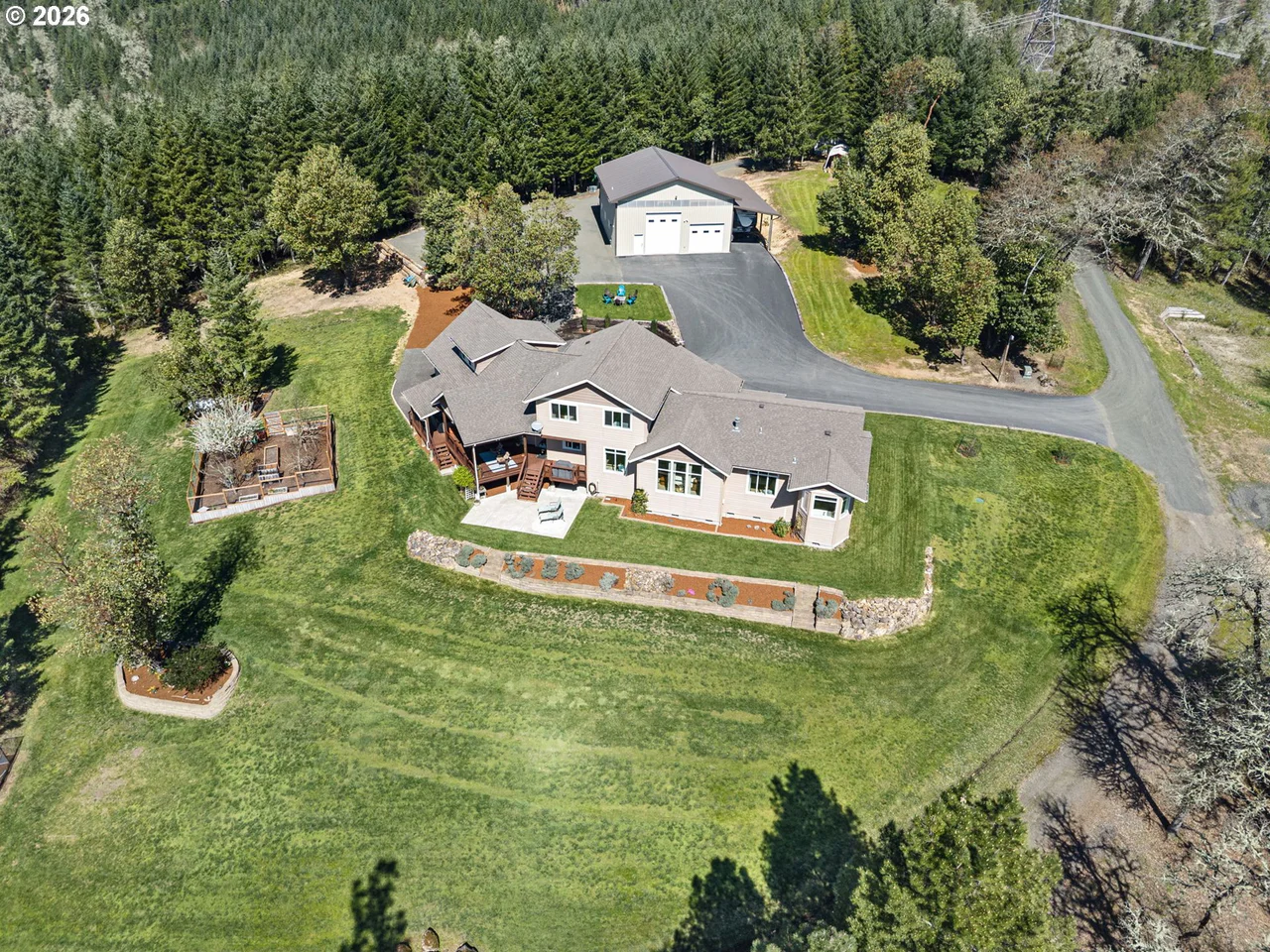 86404 BAILEY HILL RD, Eugene, OR 97405, photo 3 of 47