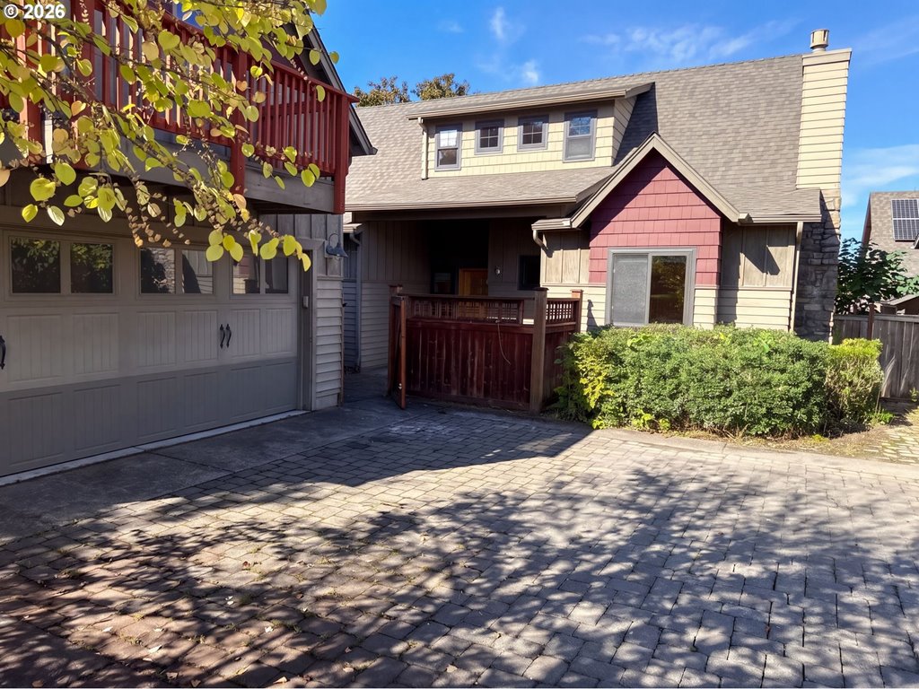 1125 W 28th Ave