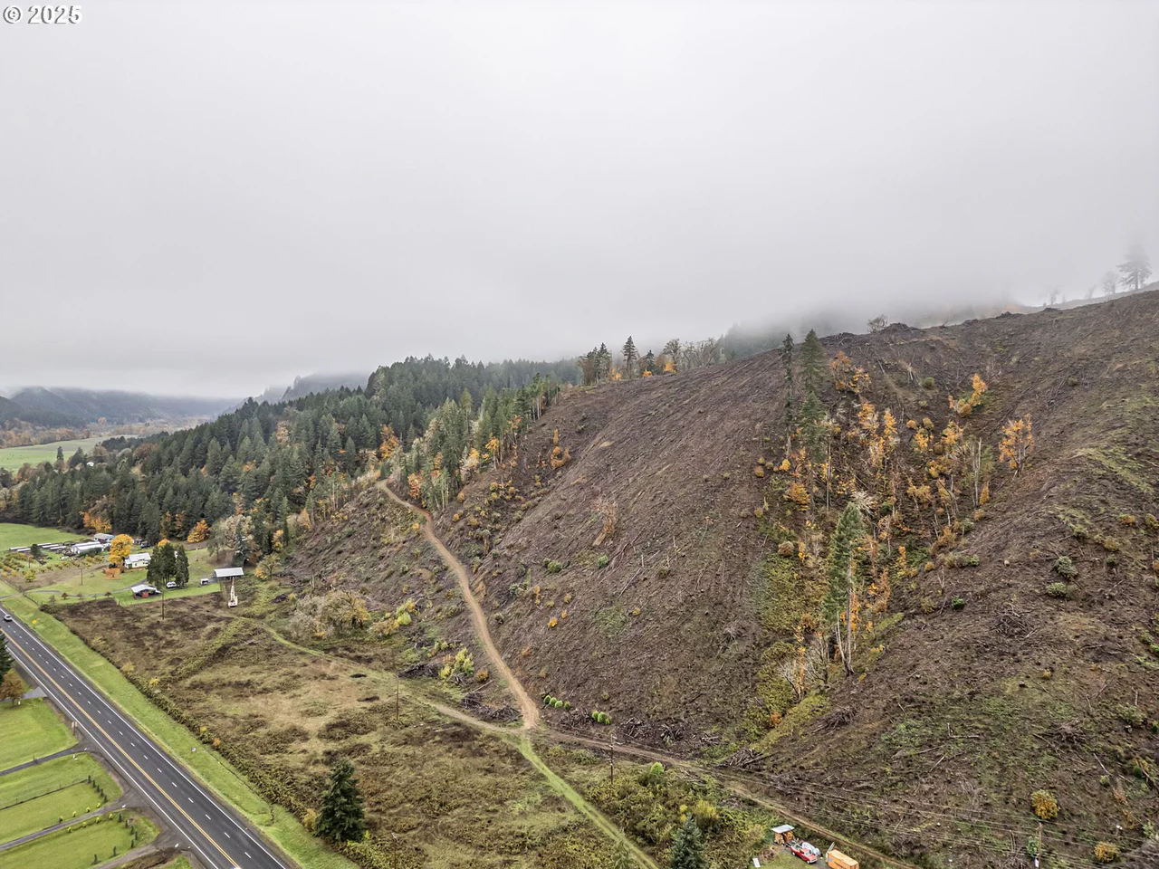 27403 STATE HIGHWAY 38, Elkton, OR 97436, photo 2 of 48