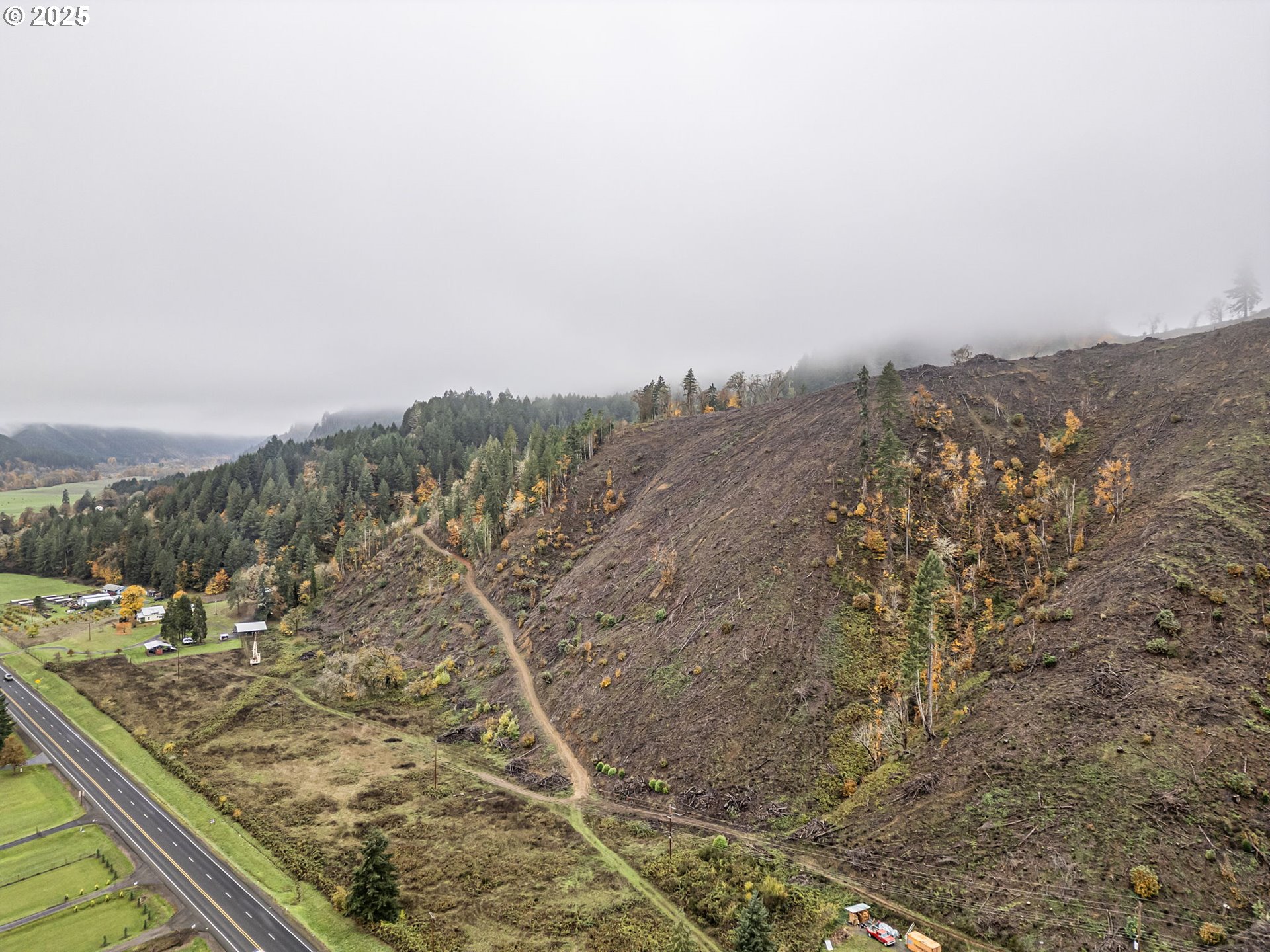 27403 STATE HIGHWAY 38, Elkton, OR 97436, photo 2 of 48