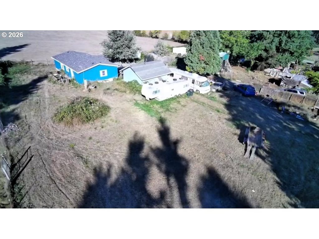 32120 Nichols Ln