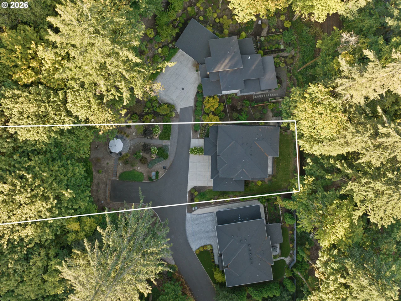13344 BRIARWOOD LN, Lake Oswego, OR 97034, photo 4 of 46