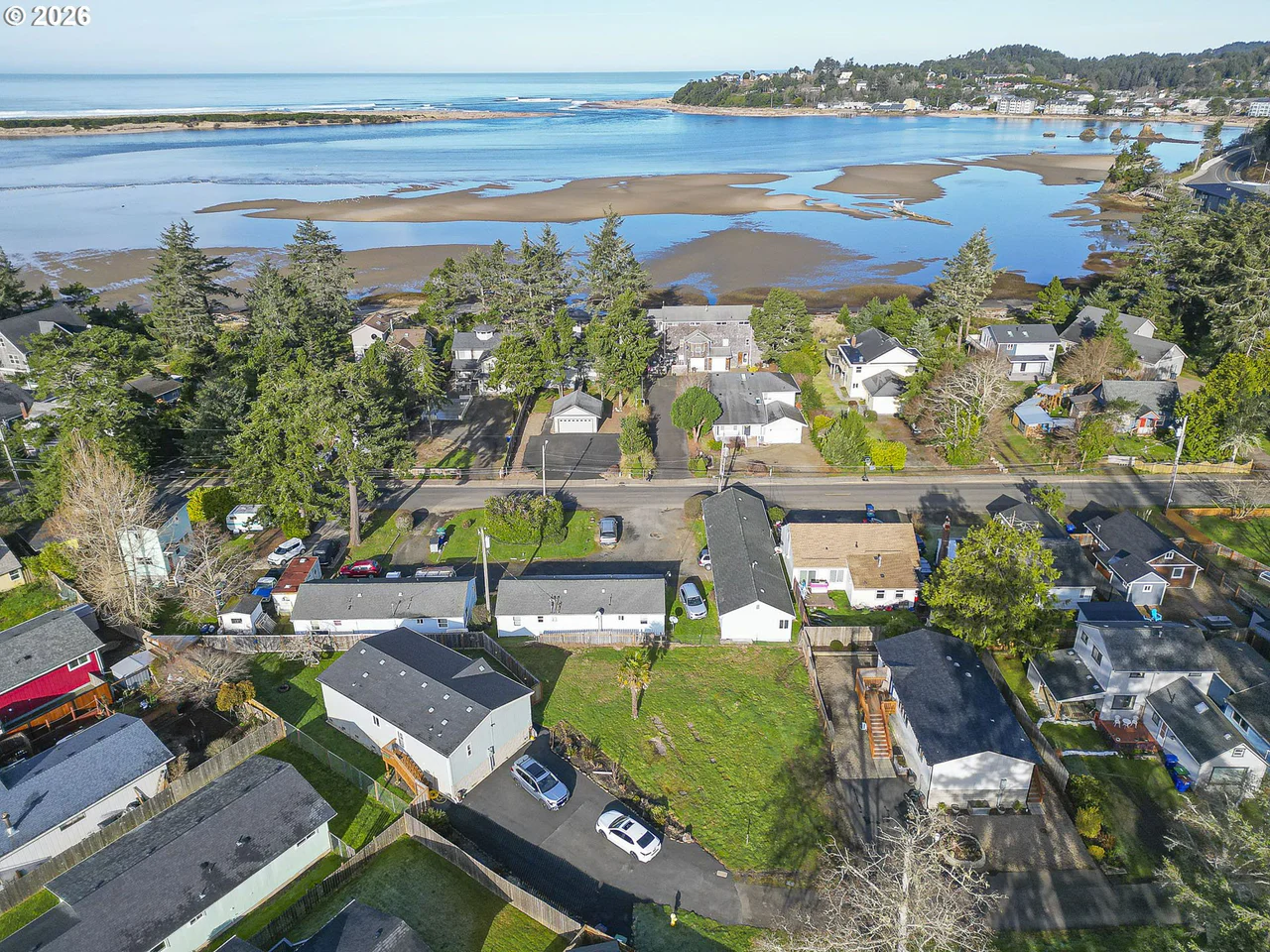 6289 SW JETTY AVE, Lincoln City, OR 97367, photo 2 of 48