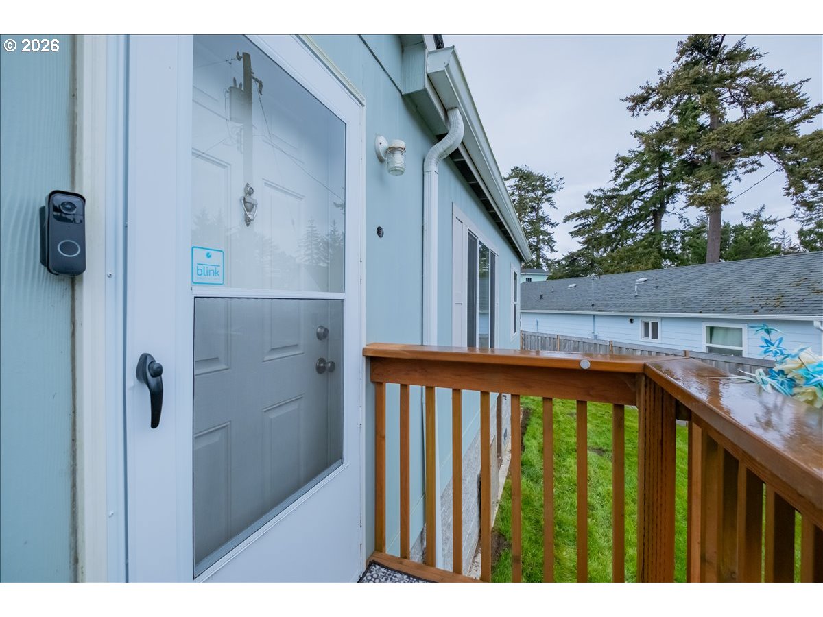 6289 SW JETTY AVE, Lincoln City, OR 97367, photo 3 of 48