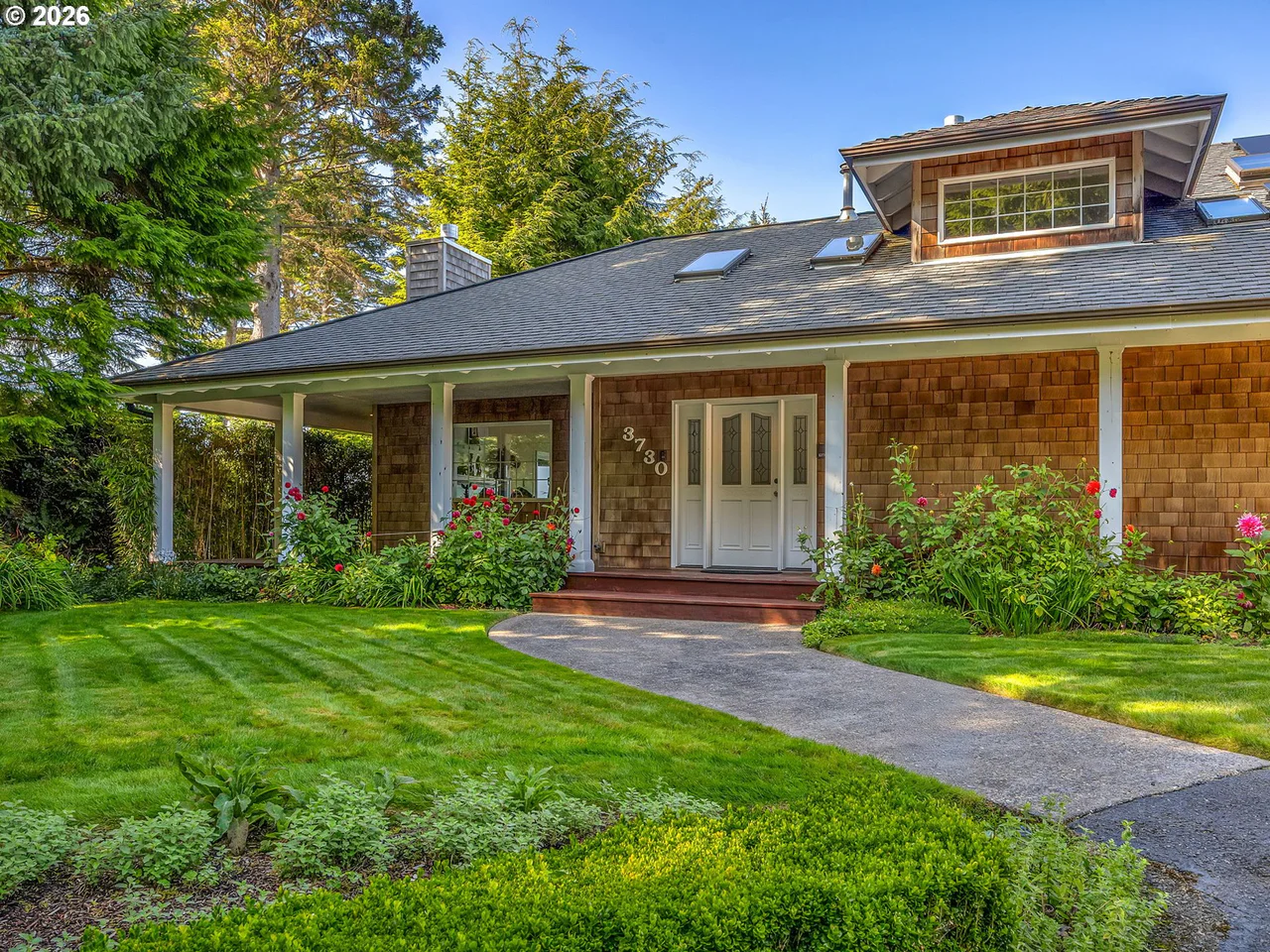 3730 SUNSET BLVD, Seaside, OR 97138, photo 6 of 48
