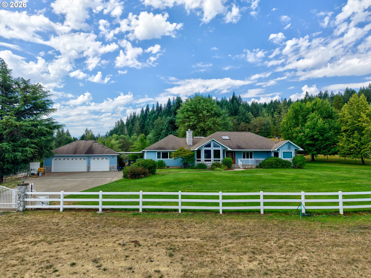 2929 LITTLE RIVER RD, Glide, OR 97443, photo 1 of 45