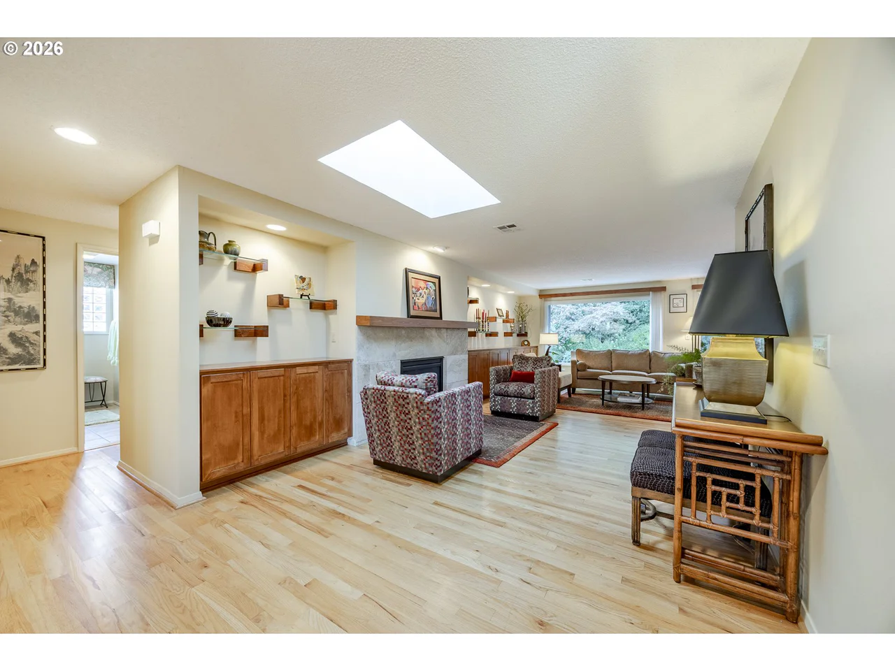 3377 ONYX PL, Eugene, OR 97405, photo 6 of 48