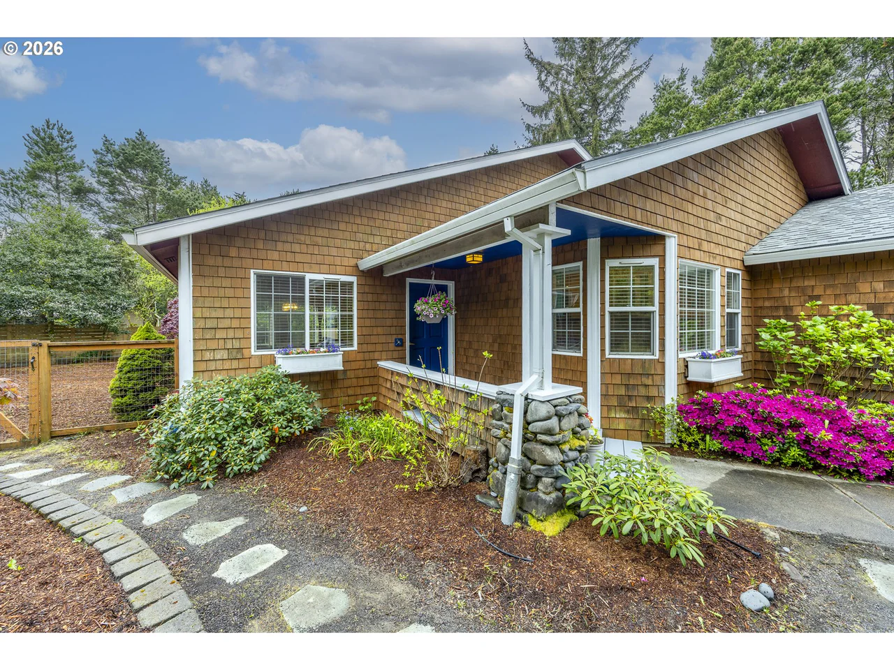 87760 SALTAIRE ST, Florence, OR 97439, photo 4 of 43
