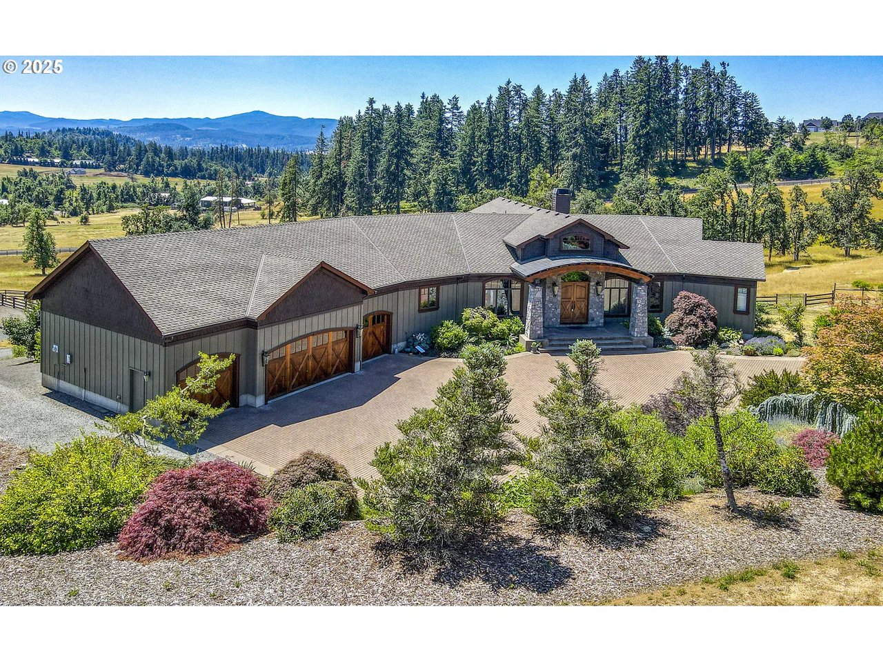 36995 WALLACE CREEK RD, Springfield, OR 97478, photo 6 of 48