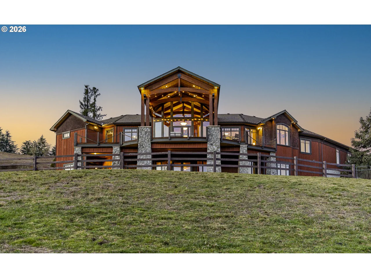 36995 WALLACE CREEK RD, Springfield, OR 97478, photo 4 of 48