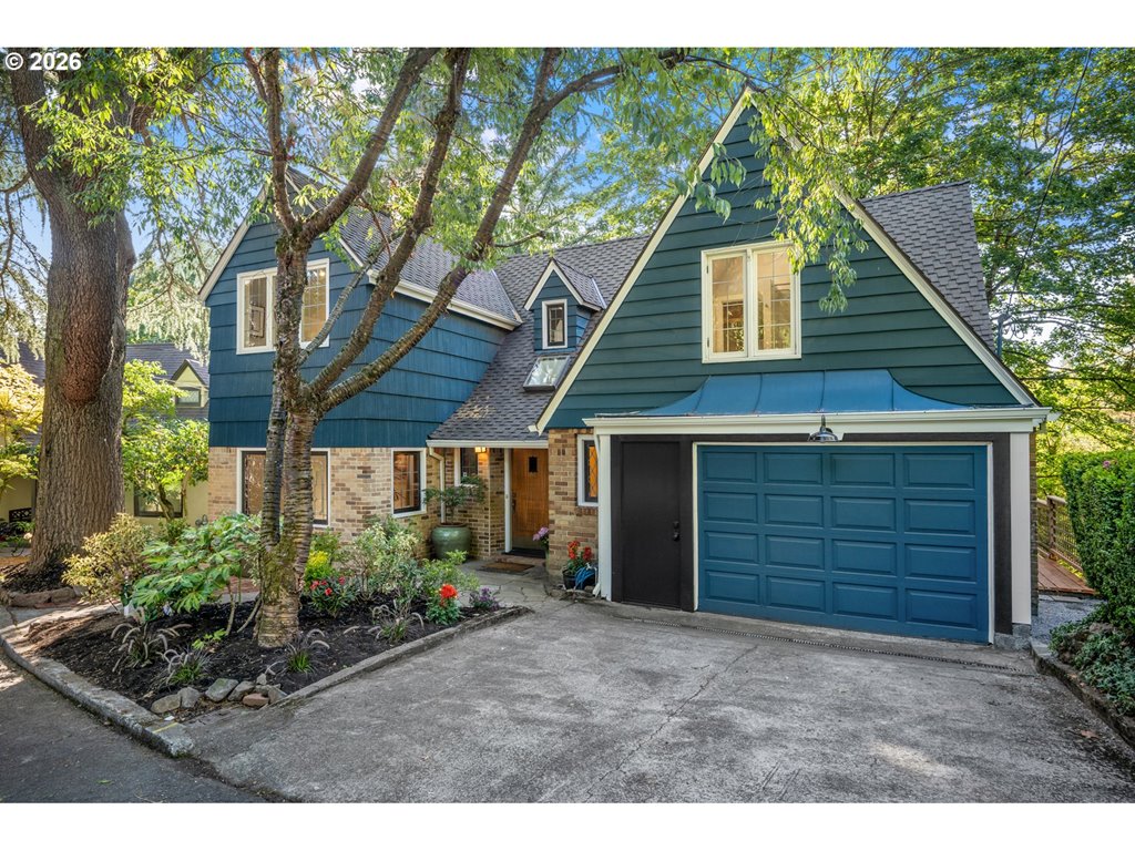 3148 SW Fairview Blvd