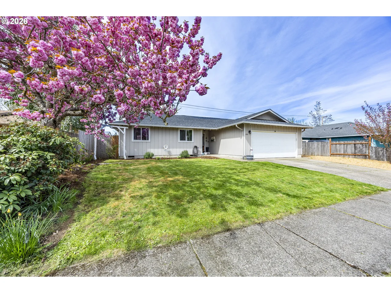 1530 DOLA ST, Eugene, OR 97402, photo 3 of 27
