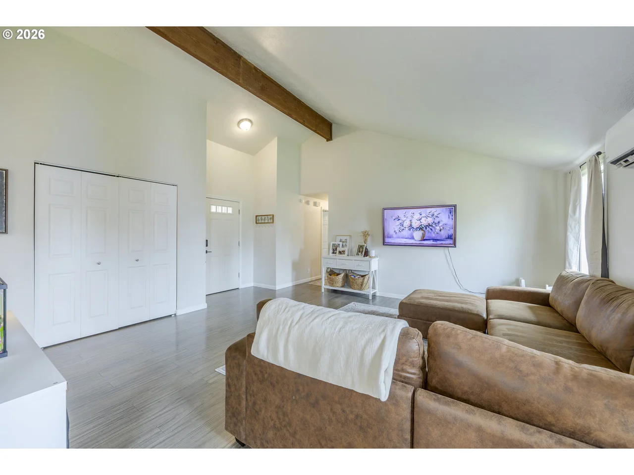 1530 DOLA ST, Eugene, OR 97402, photo 8 of 27