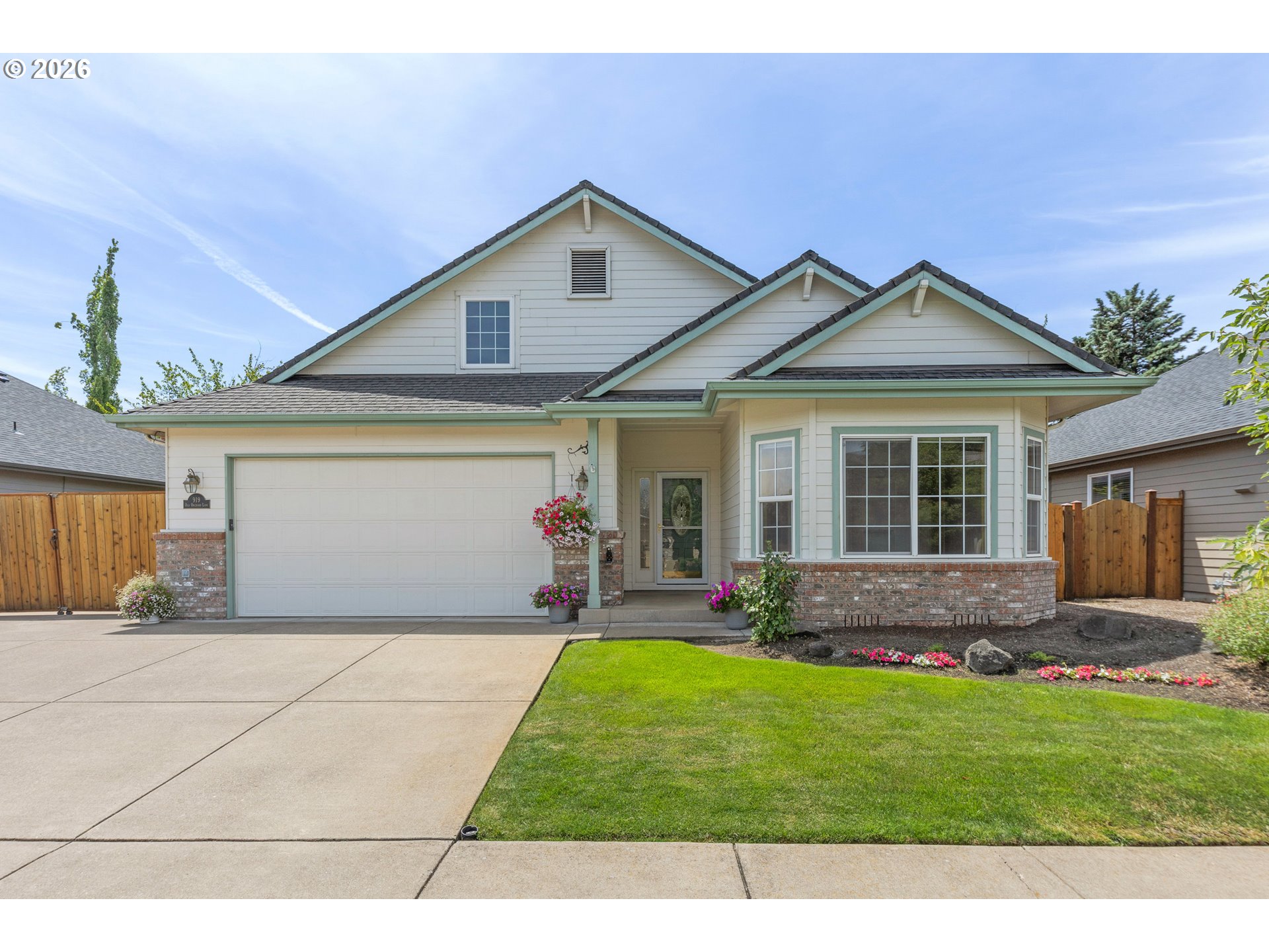 919 Old Orchard Ln