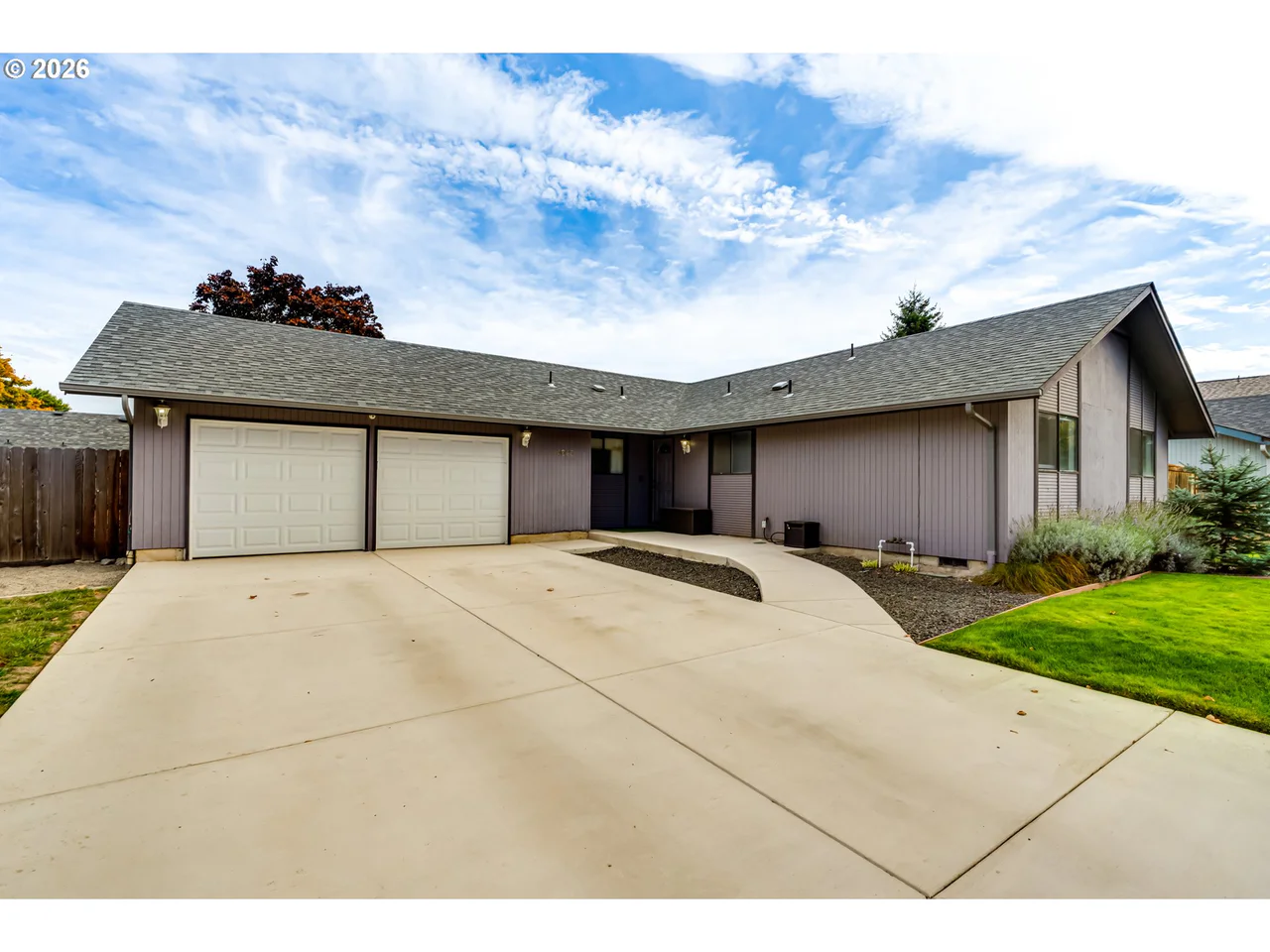 4025 WAKEFIELD CT, Eugene, OR 97404, photo 1 of 32