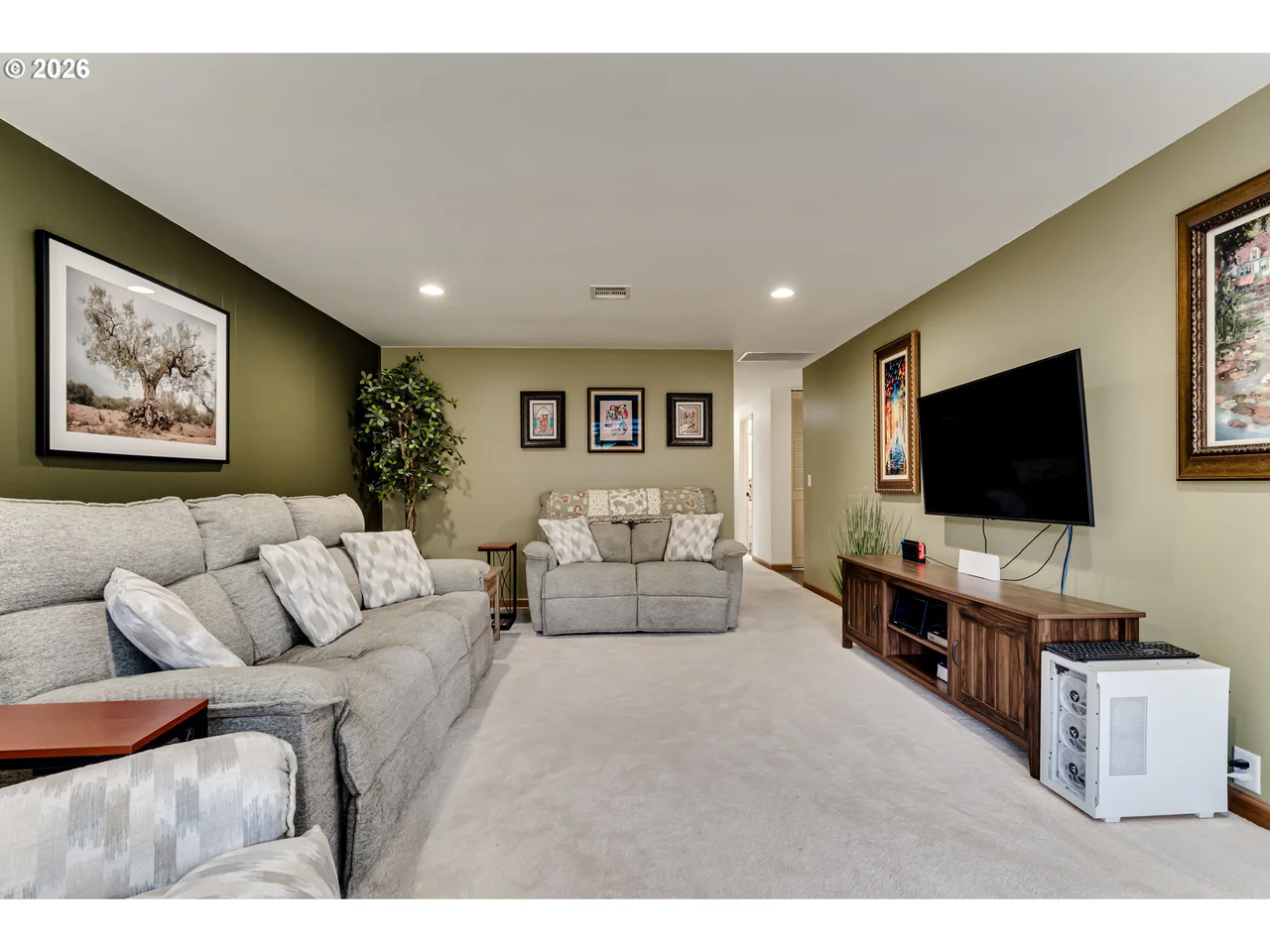 4025 WAKEFIELD CT, Eugene, OR 97404, photo 6 of 32