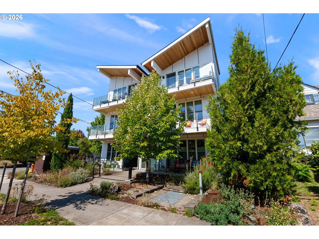 325 N Emerson St Unit D