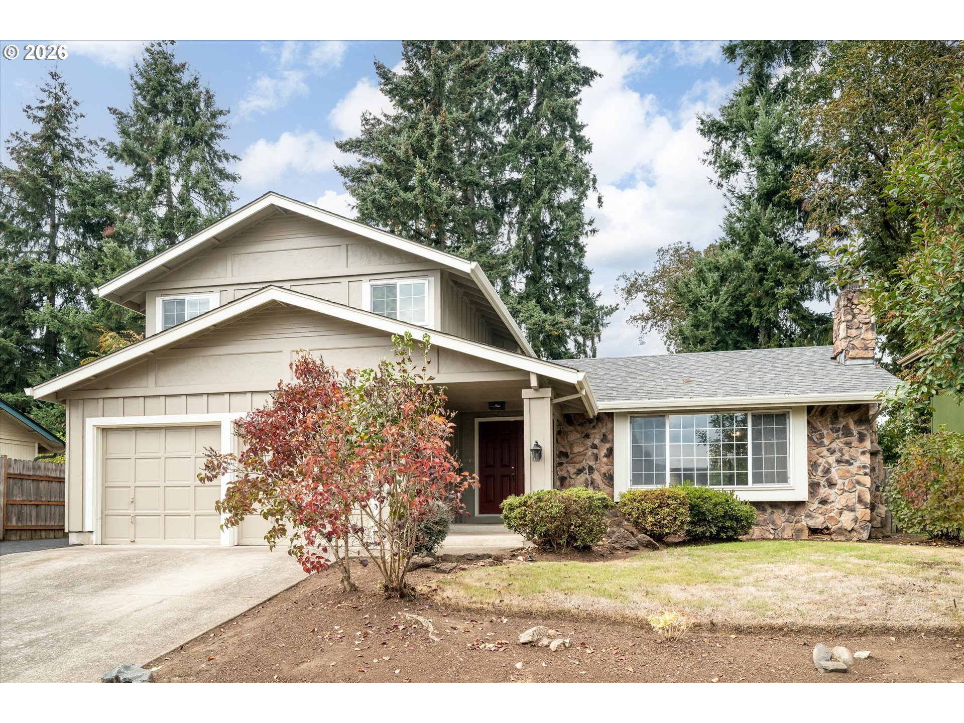 536 66TH ST, Springfield, OR 97478, photo 2 of 37