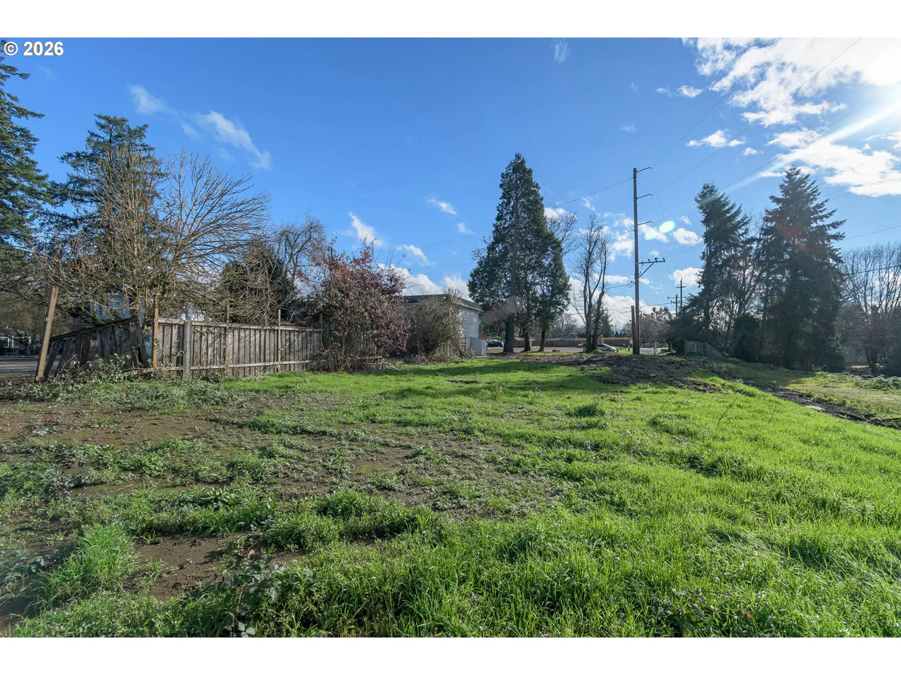 32633 W MCKENZIE ST, Eugene, OR 97408, photo 6 of 17