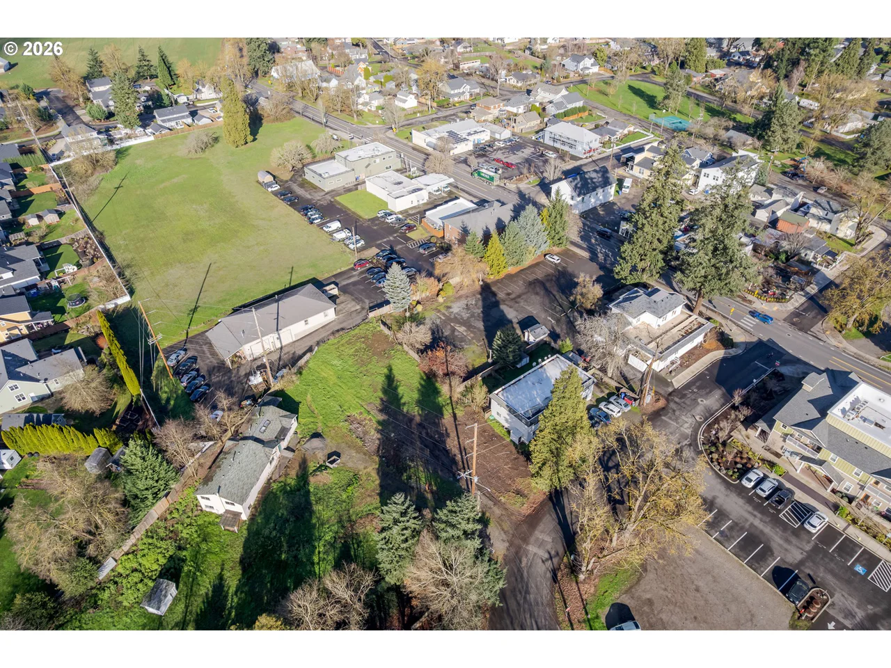 32633 W MCKENZIE ST, Eugene, OR 97408, photo 8 of 17