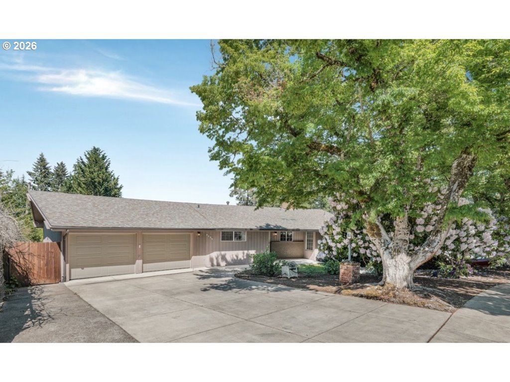 2225 W 28th Ave