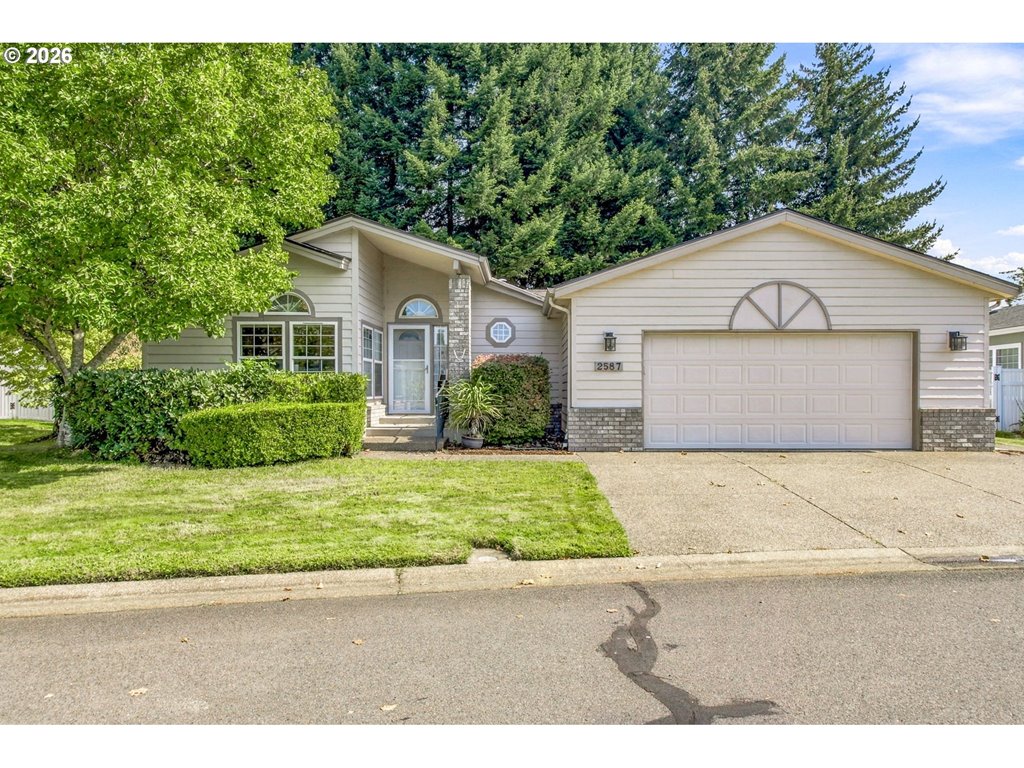 2587 Northampton