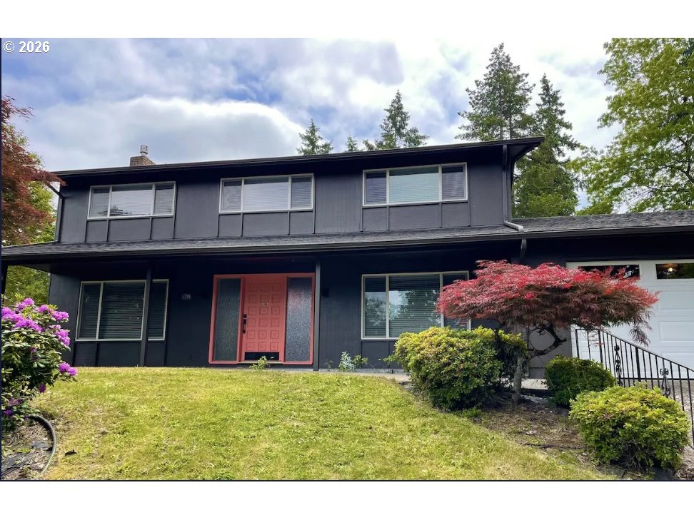 1520 W 28TH PL, Eugene, OR 97405, photo 1 of 23