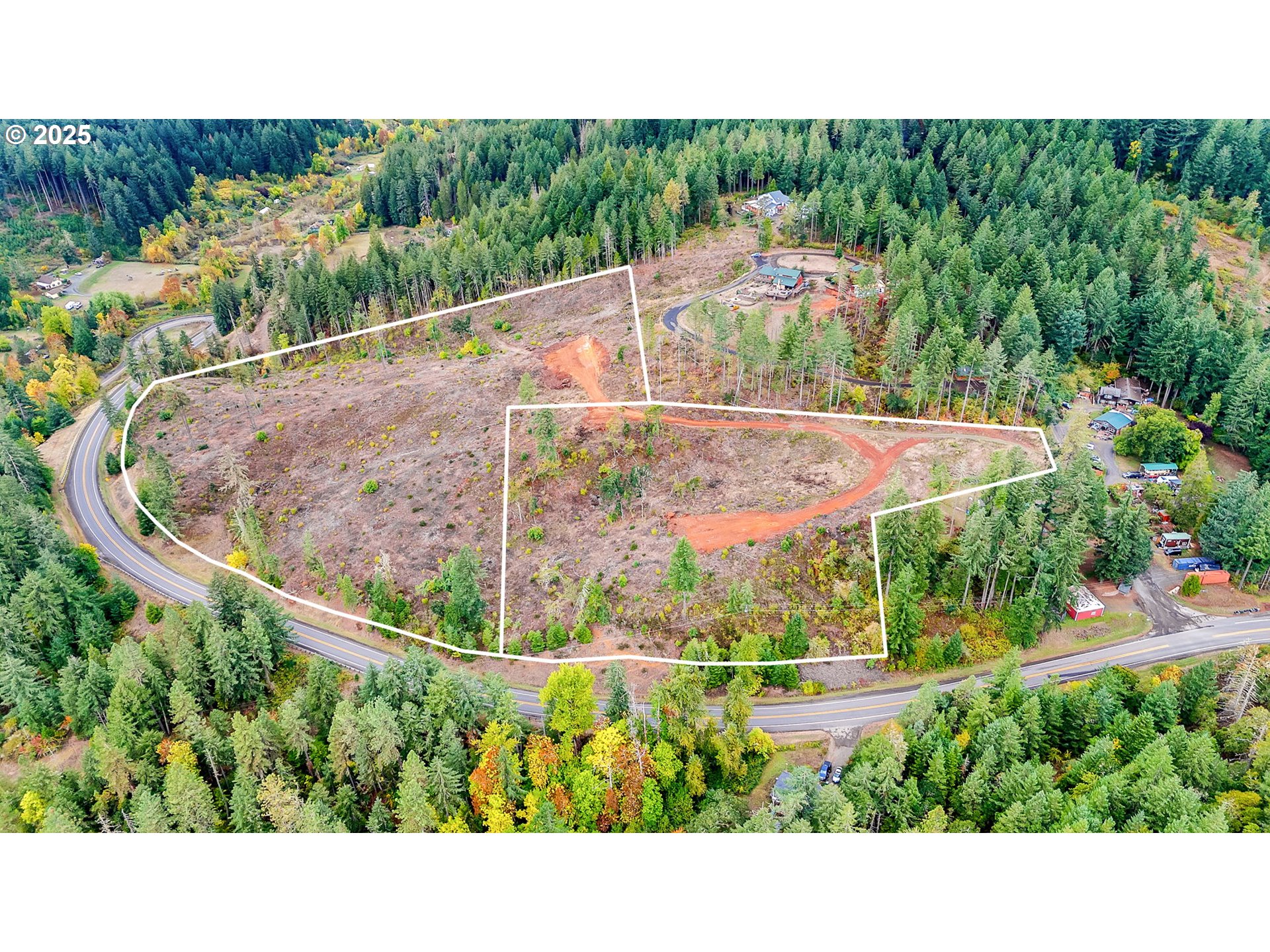 0 Sutherlin LN 01100, Eugene, OR 97405, photo 2 of 42