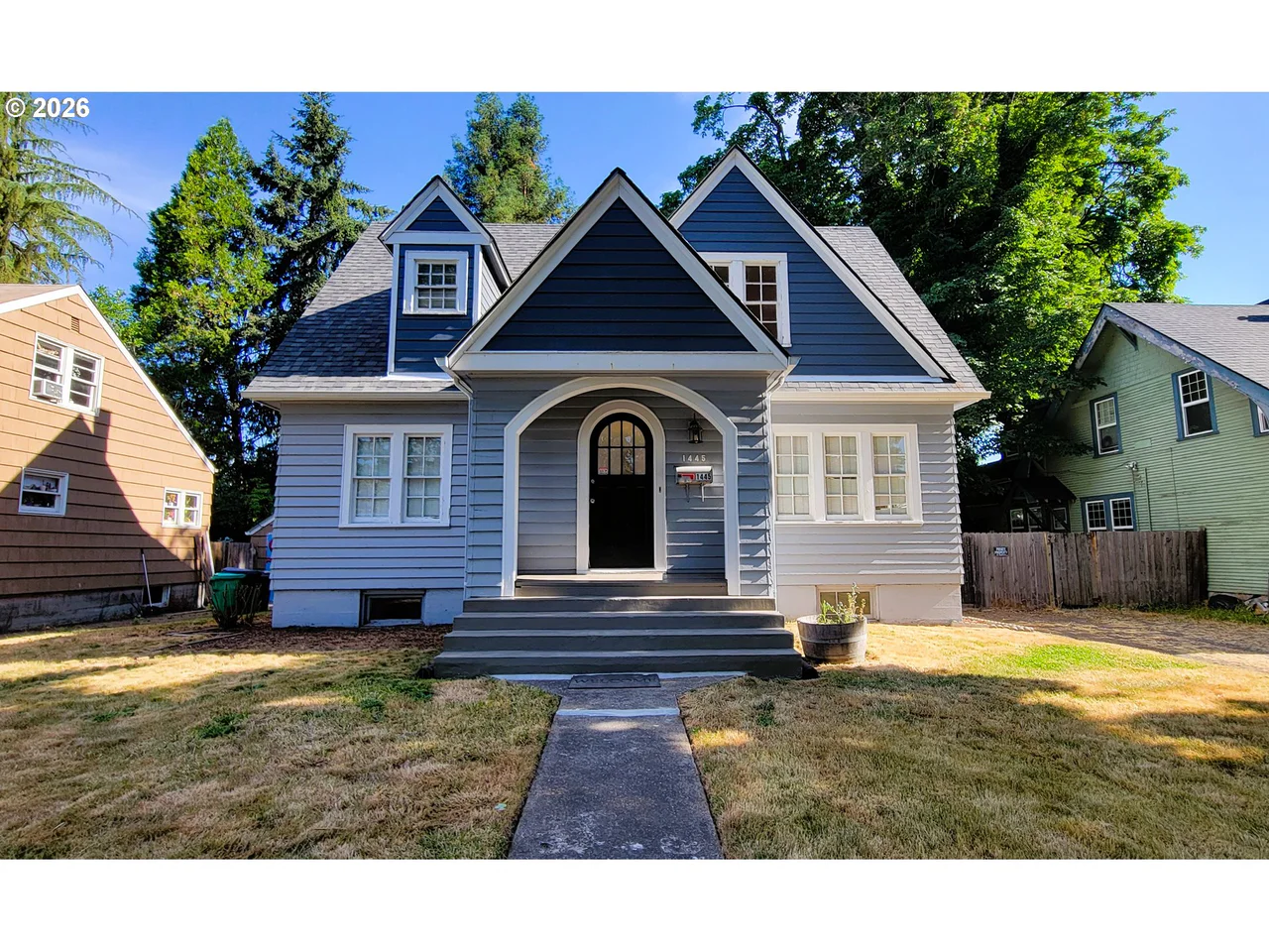 1445 W 11TH AVE, Eugene, OR 97402, photo 1 of 31