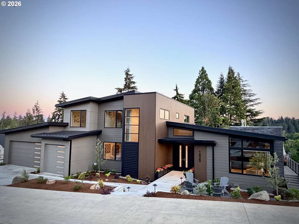 1025 Crenshaw Rd