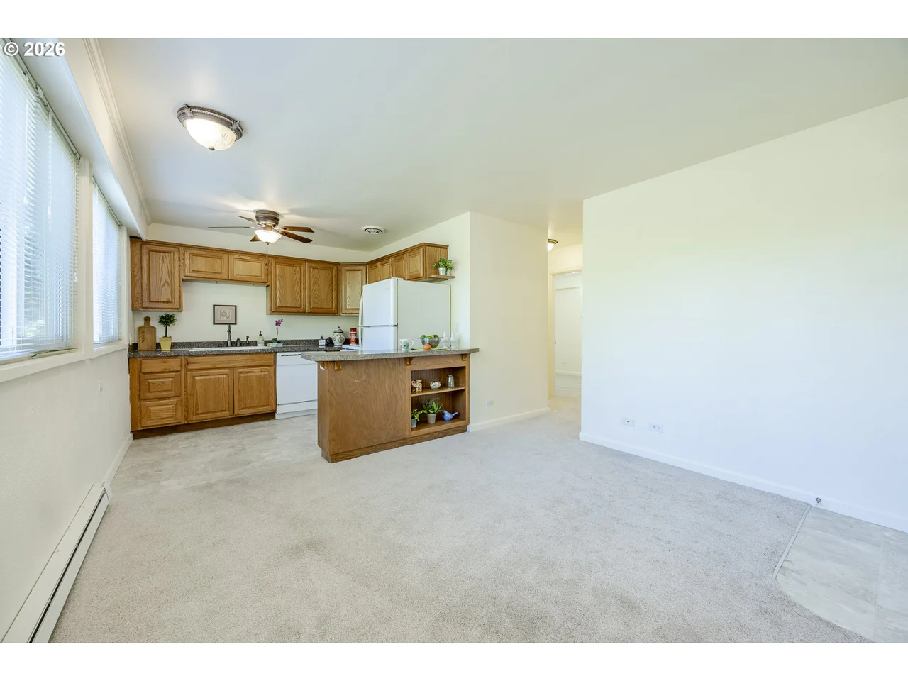 1525 GARFIELD PL, Eugene, OR 97402, photo 3 of 19