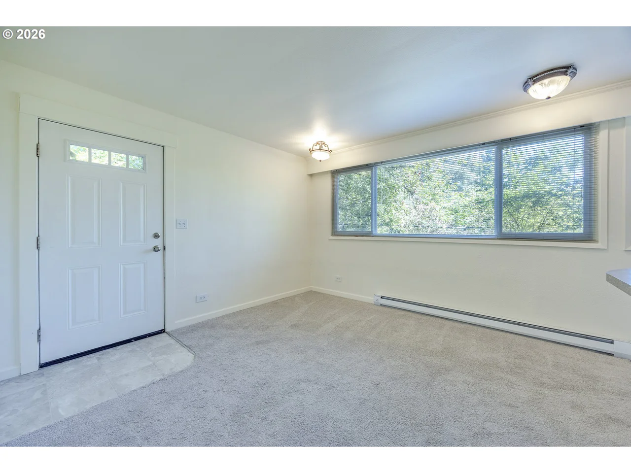 1525 GARFIELD PL, Eugene, OR 97402, photo 6 of 19
