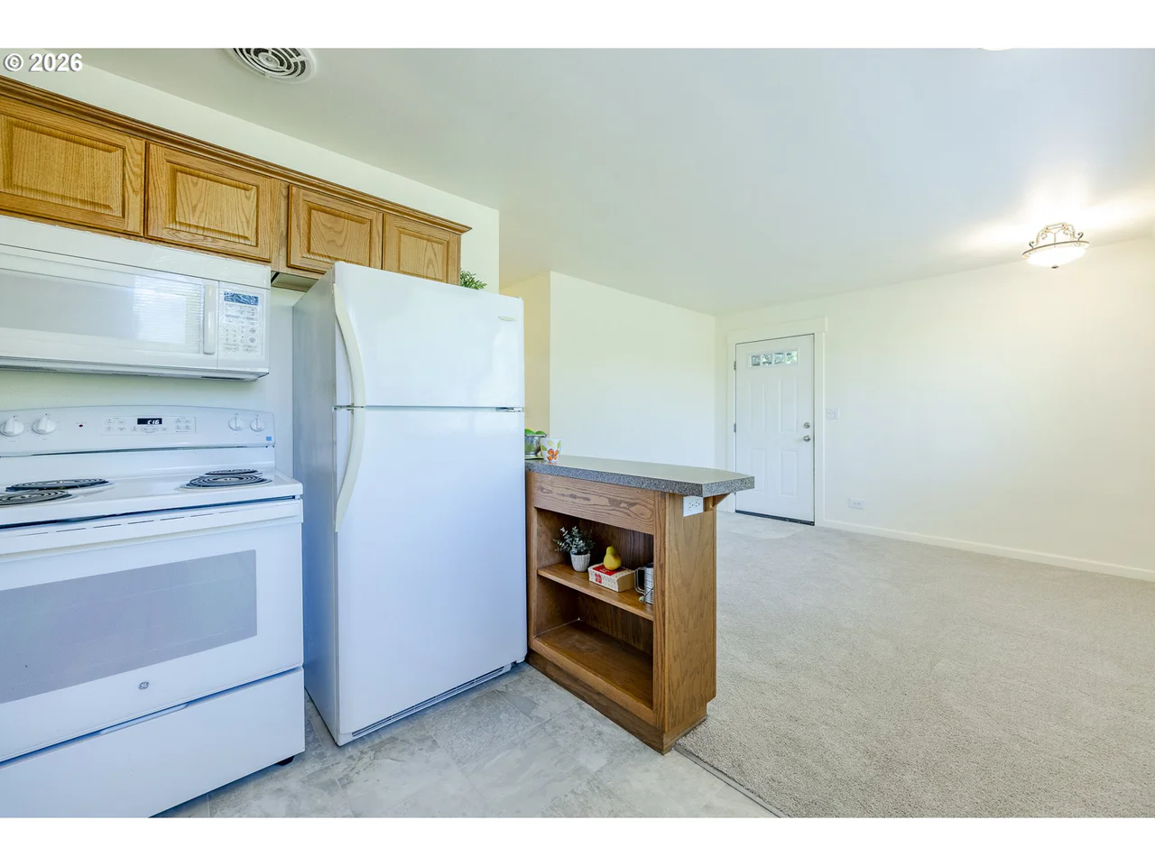 1525 GARFIELD PL, Eugene, OR 97402, photo 5 of 19
