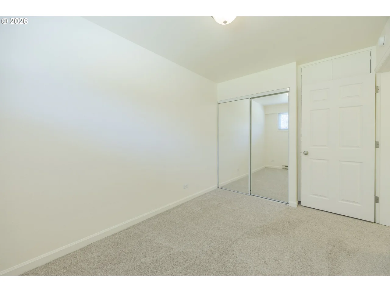 1525 GARFIELD PL, Eugene, OR 97402, photo 8 of 19