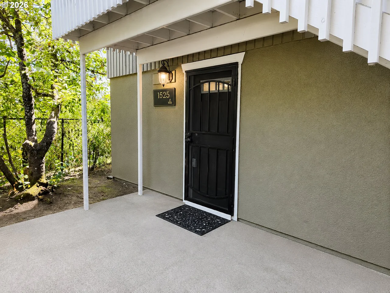 1525 GARFIELD PL, Eugene, OR 97402, photo 1 of 19