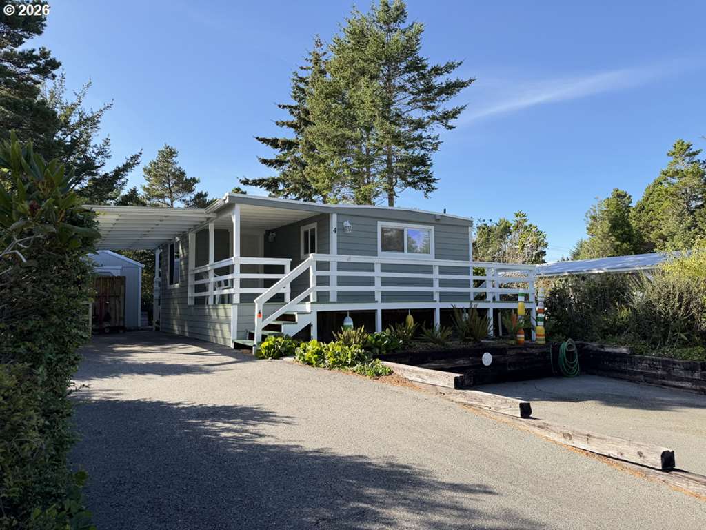 1600 Rhododendron DR Unit 4