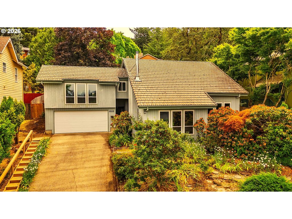 2505 Park Forest Dr