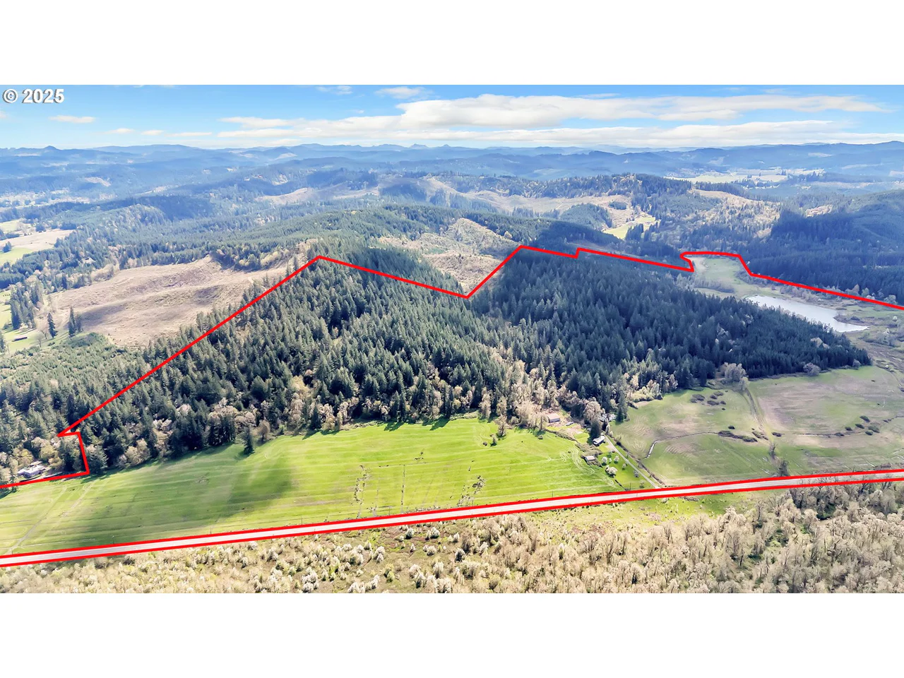 26900 CROW RD, Eugene, OR 97402, photo 3 of 48